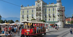 Traunseetram/Nostalgietram (c) Stern & Hafferl Verkehr